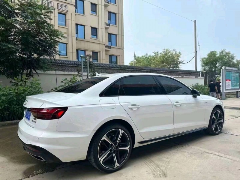 烟台23年奥迪A4L8