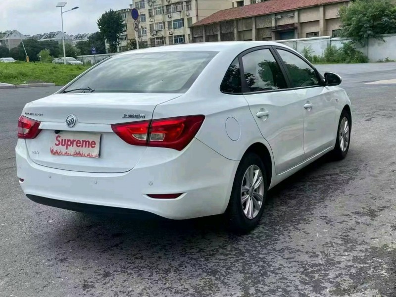 烟台16年别克英朗5