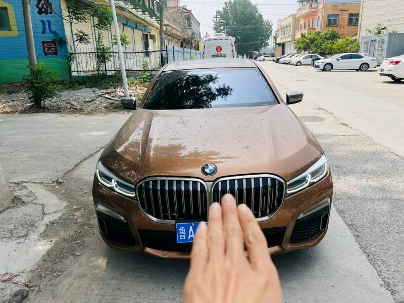 聊城23年宝马7系1