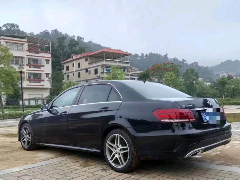 中山16年奔驰E6