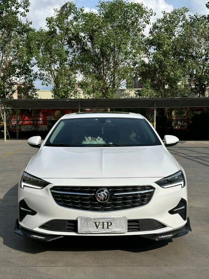 中山21年别克君越1