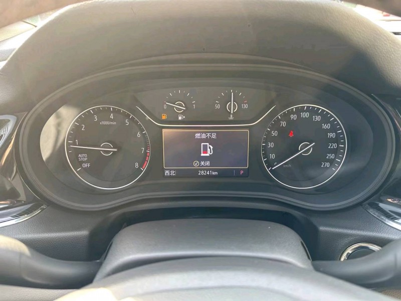 中山21年别克君越9