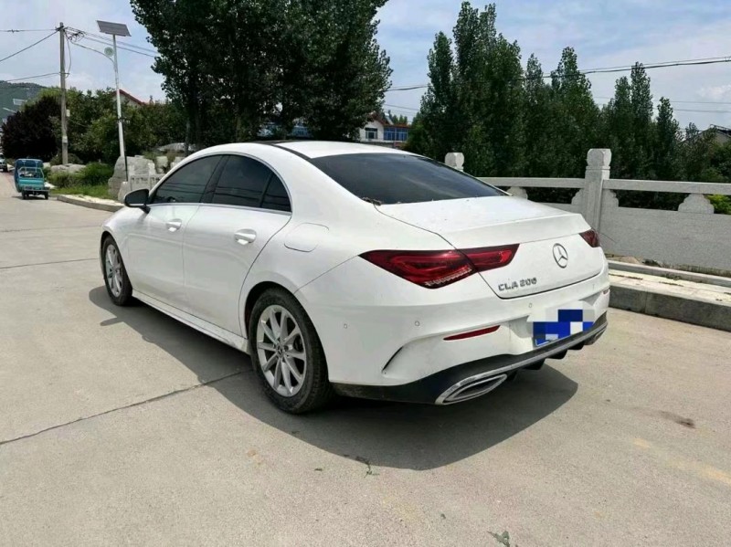 烟台21年奔驰CLA7