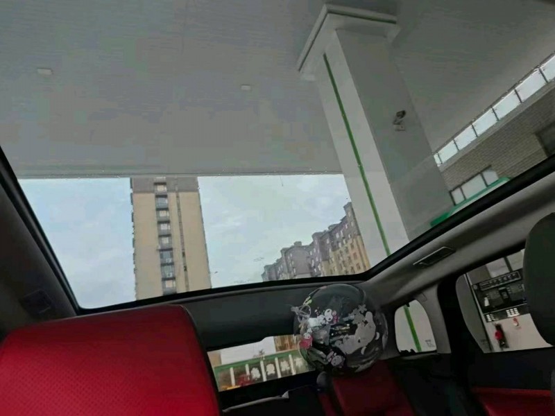 烟台13年路虎极光4