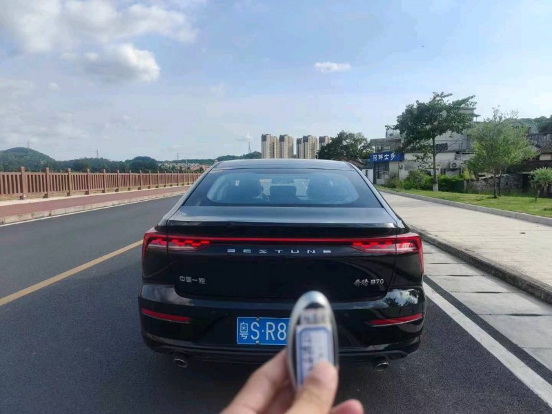 江門24年奔騰B709