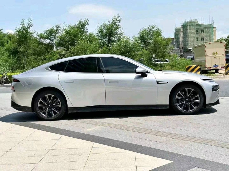 肇慶22年小鵬汽車p73