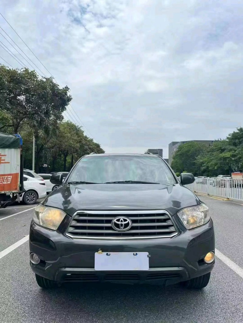 佛山09年丰田汉兰达1