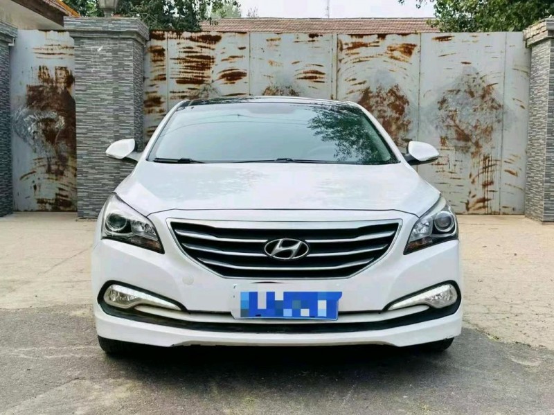 潍坊16年现代名图1