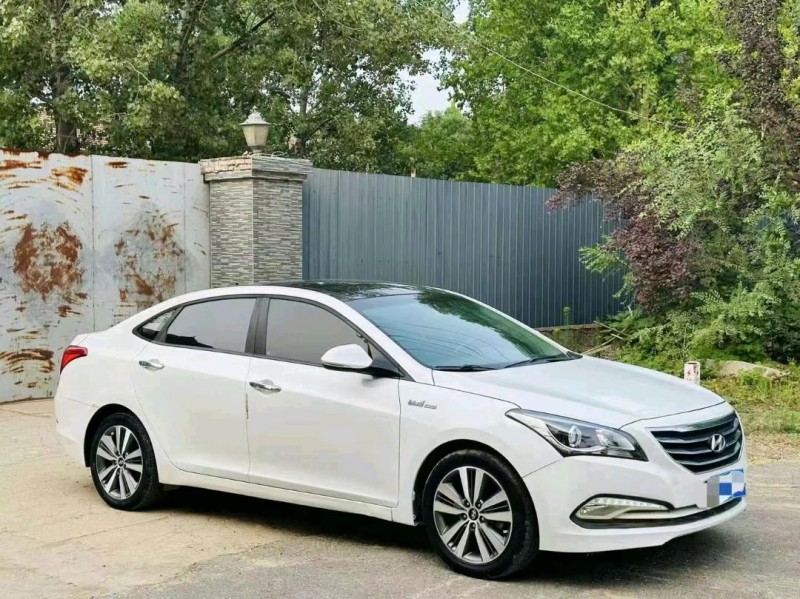 潍坊16年现代名图2