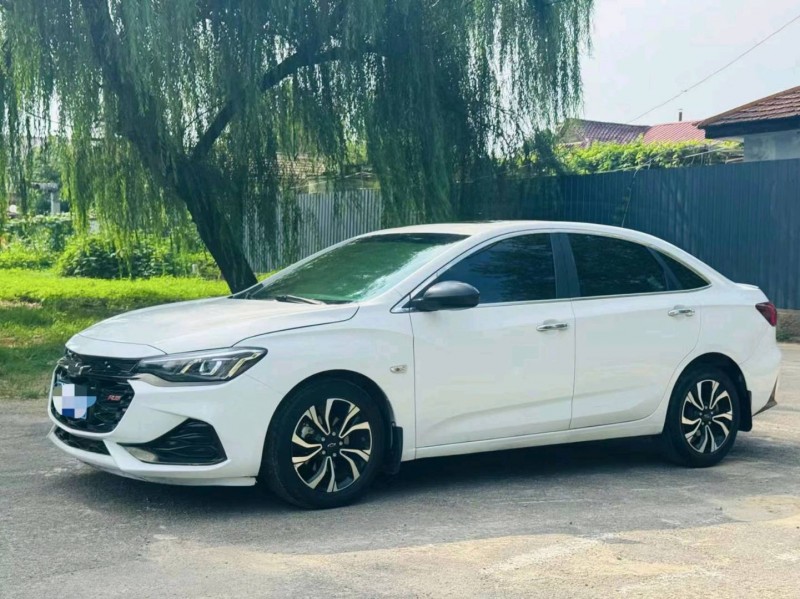 潍坊20年雪佛兰科鲁泽2