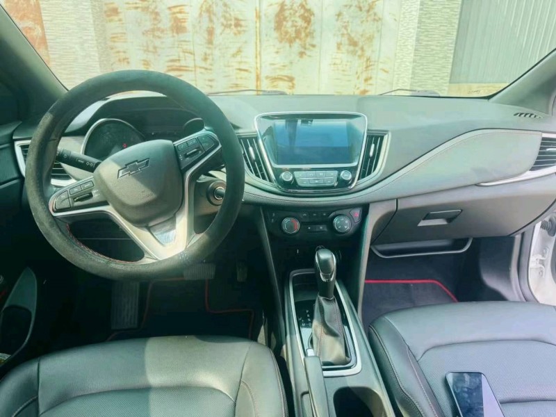 潍坊20年雪佛兰科鲁泽4