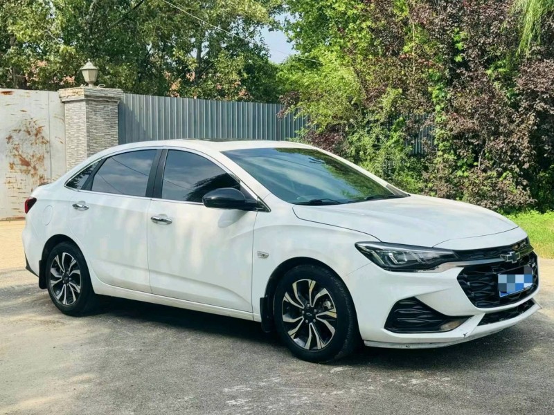 潍坊20年雪佛兰科鲁泽8