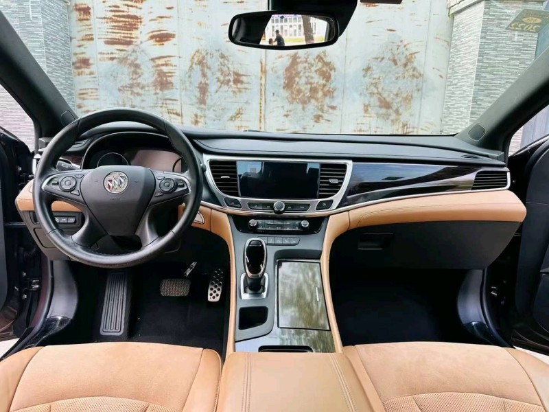 潍坊16年别克君越5