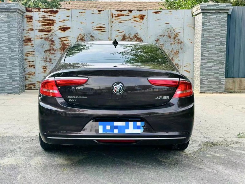 潍坊16年别克君越6