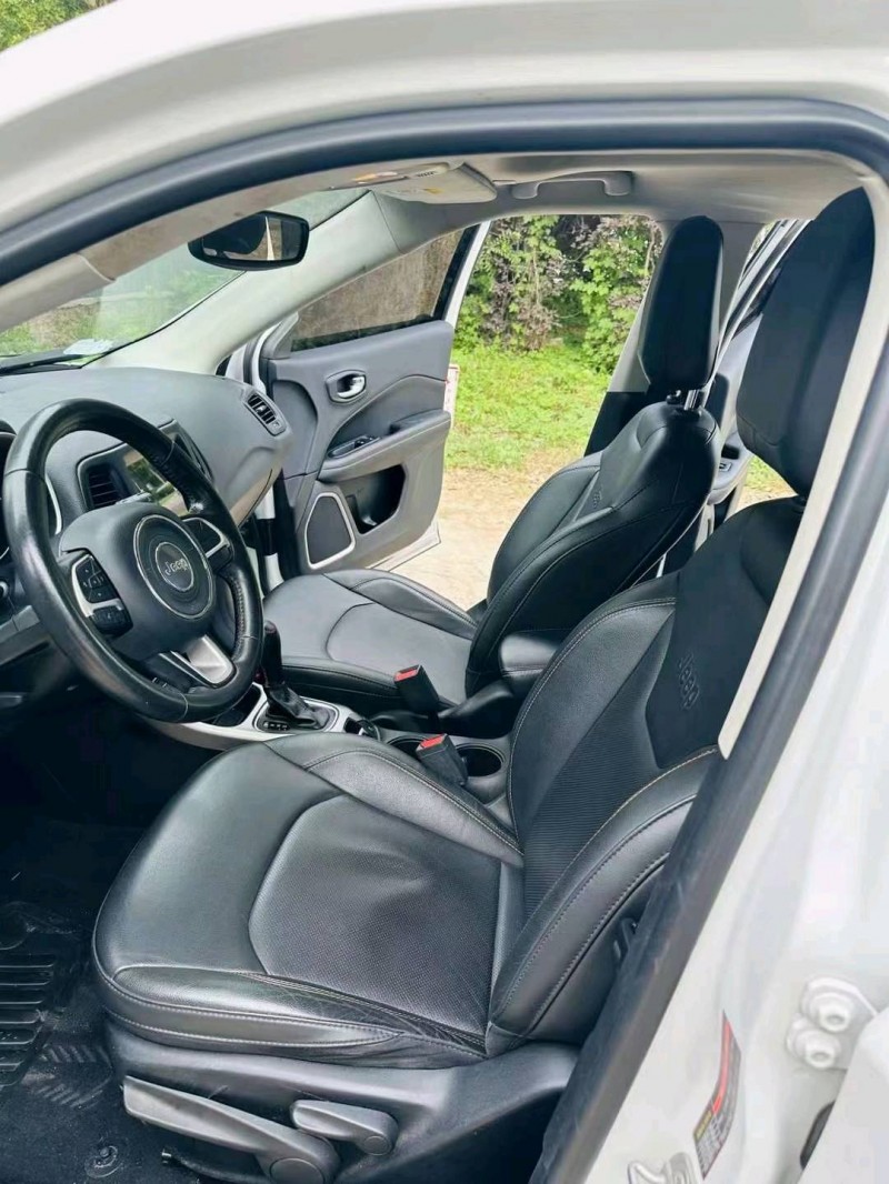 济宁17年Jeep指南者6