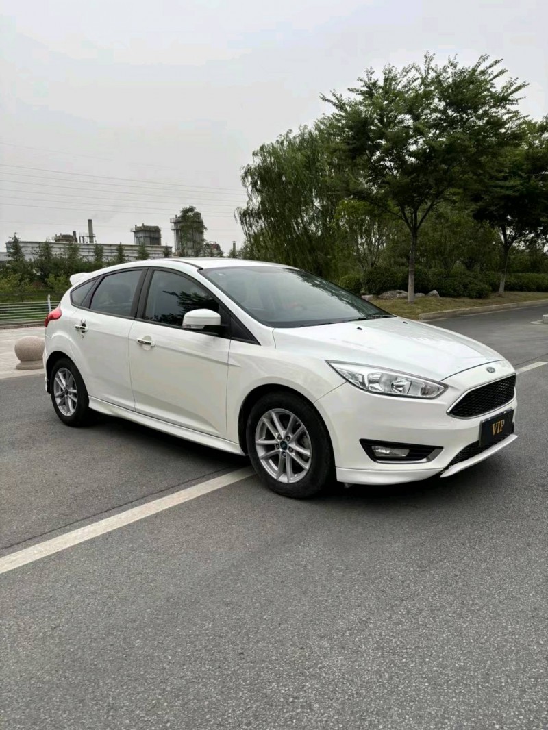 宿迁17年福特福克斯3