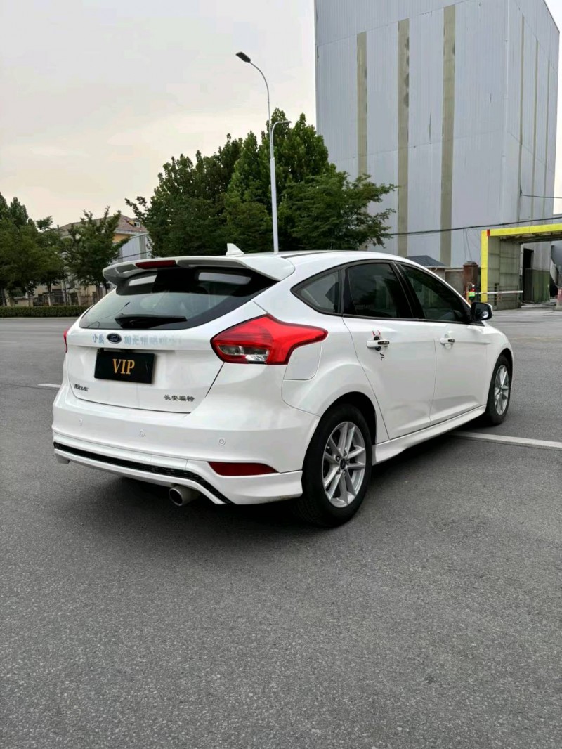 宿迁17年福特福克斯8