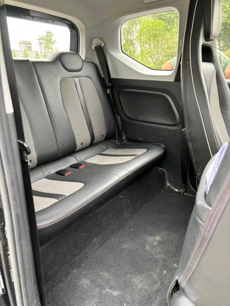 宿遷22年五菱汽車宏光MINI EV4