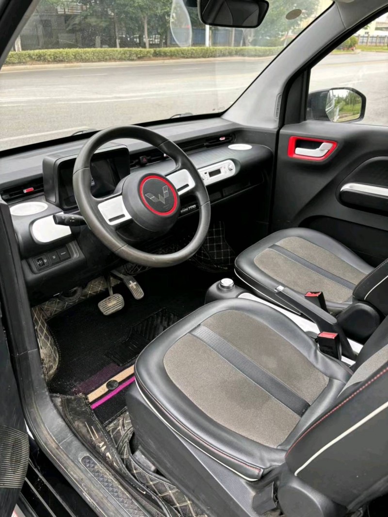 宿遷22年五菱汽車宏光MINI EV6