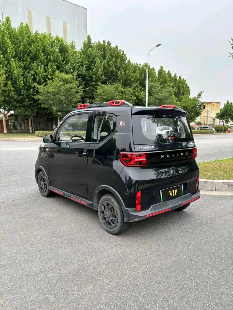 宿遷22年五菱汽車宏光MINI EV7