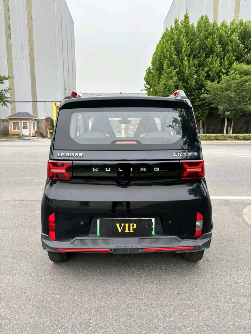 宿遷22年五菱汽車宏光MINI EV9