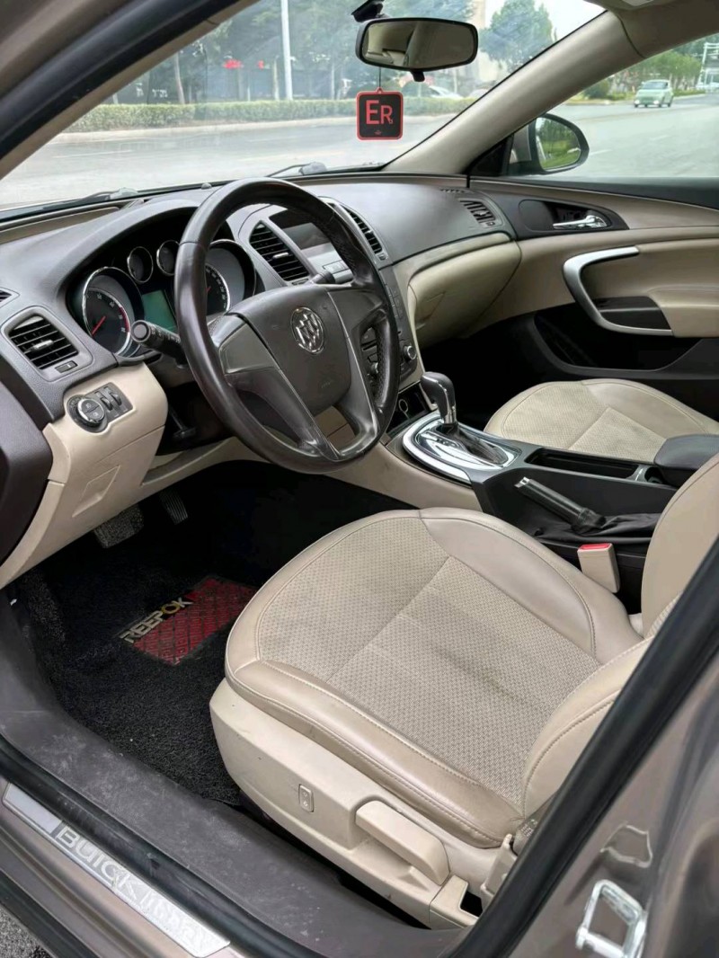 宿迁13年别克君威6