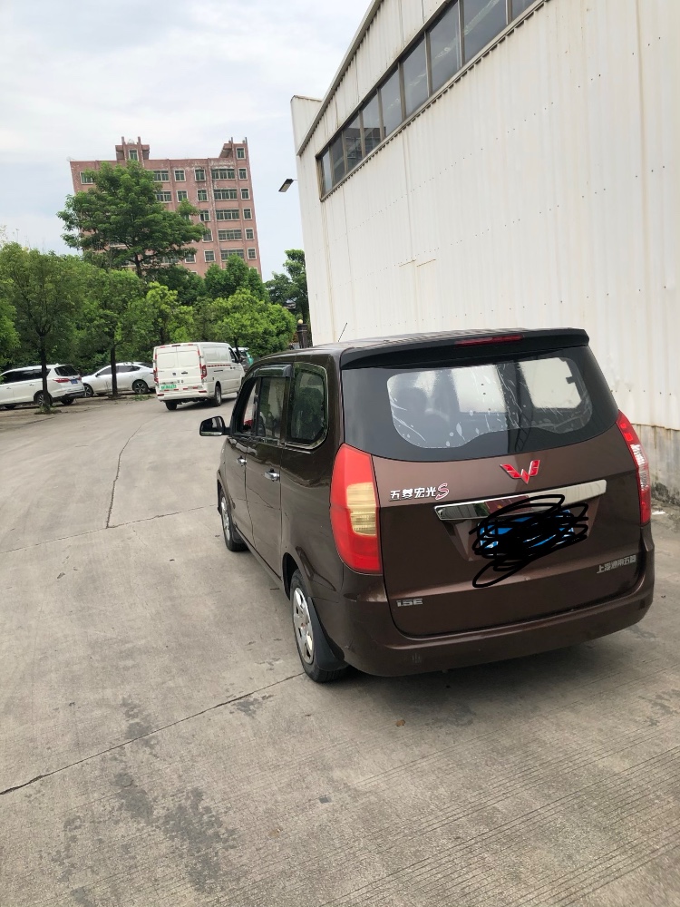 惠州16年五菱汽車宏光2