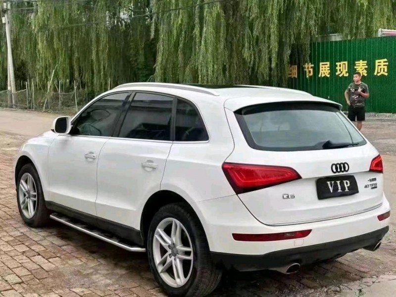 泰安17年奧迪Q58