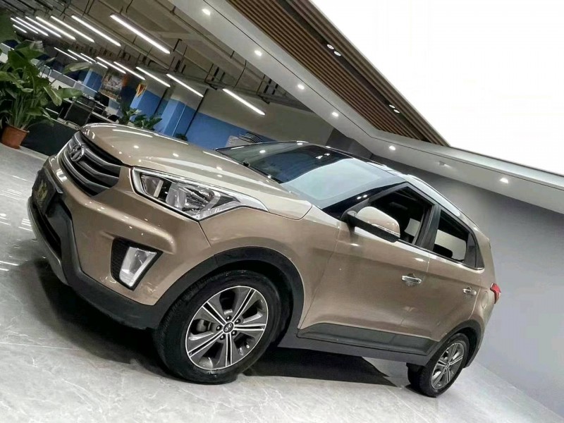 成都16年现代ix252