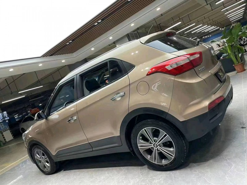 成都16年现代ix257