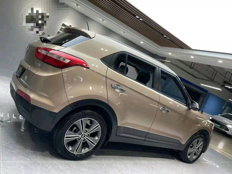 成都16年现代ix259