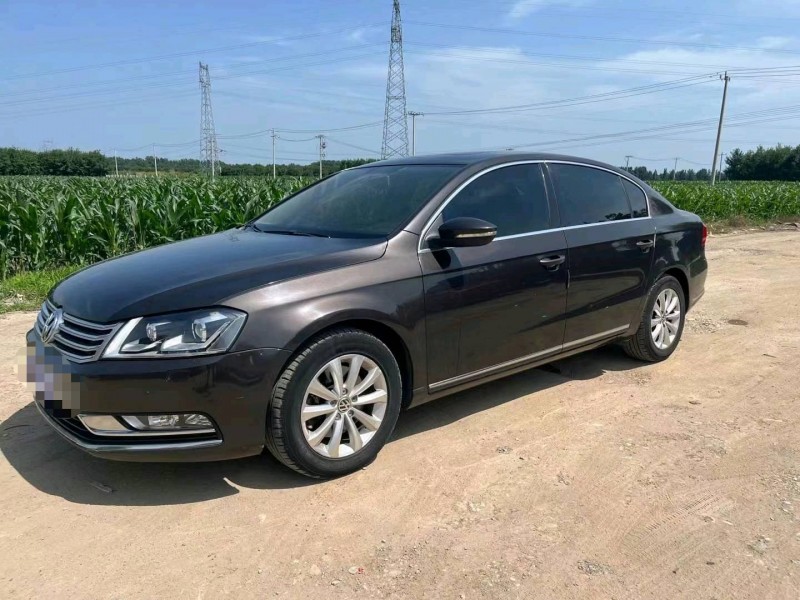 保定13年大众迈腾2