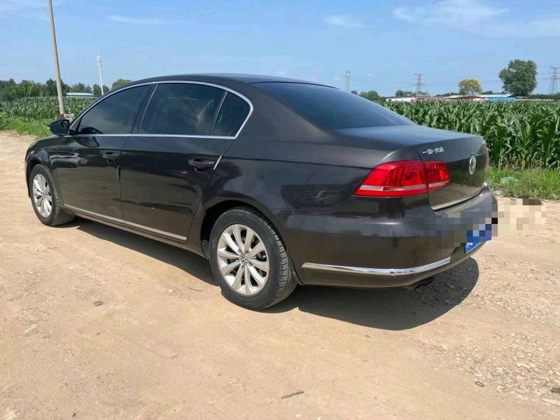 保定13年大众迈腾4