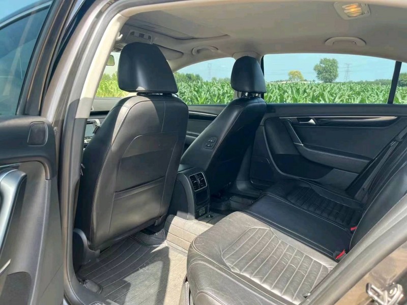 保定13年大众迈腾6