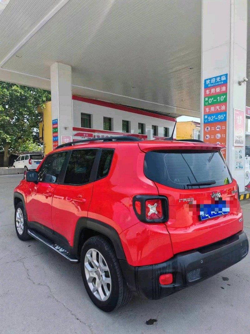 保定19年Jeep自由侠8