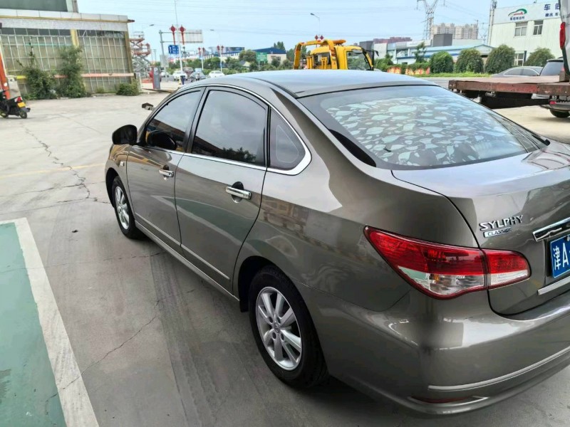 保定17年日产轩逸3