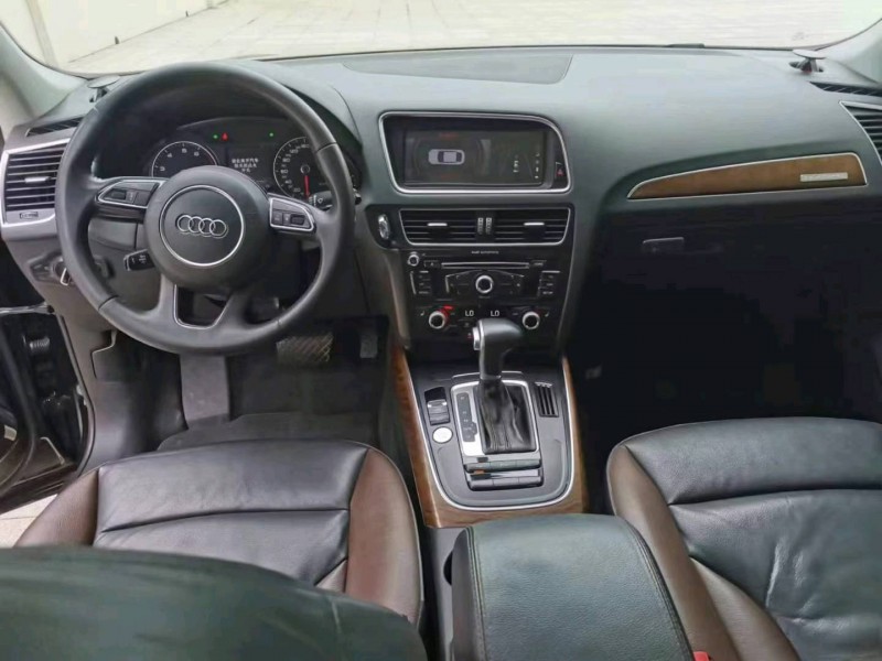 保定17年奥迪Q57