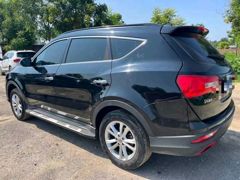 保定21年东风风光4