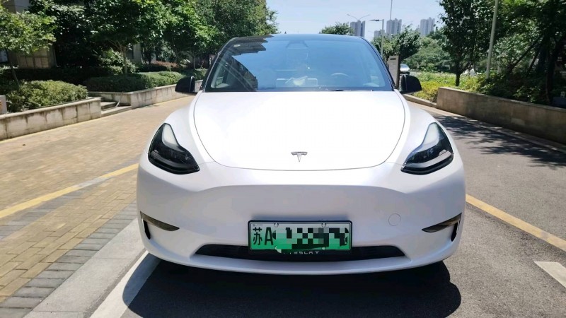 蘇州22年特斯拉MODEL Y1