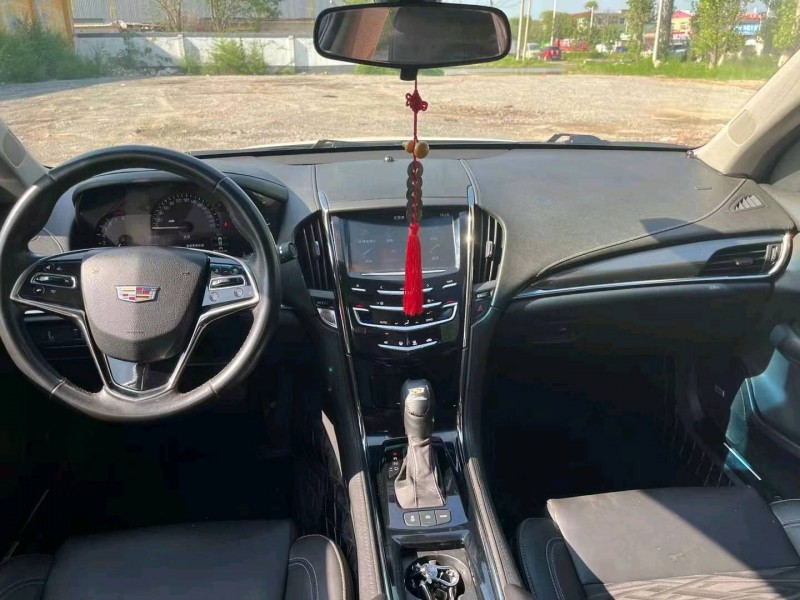 保定16年凯迪拉克ATS6