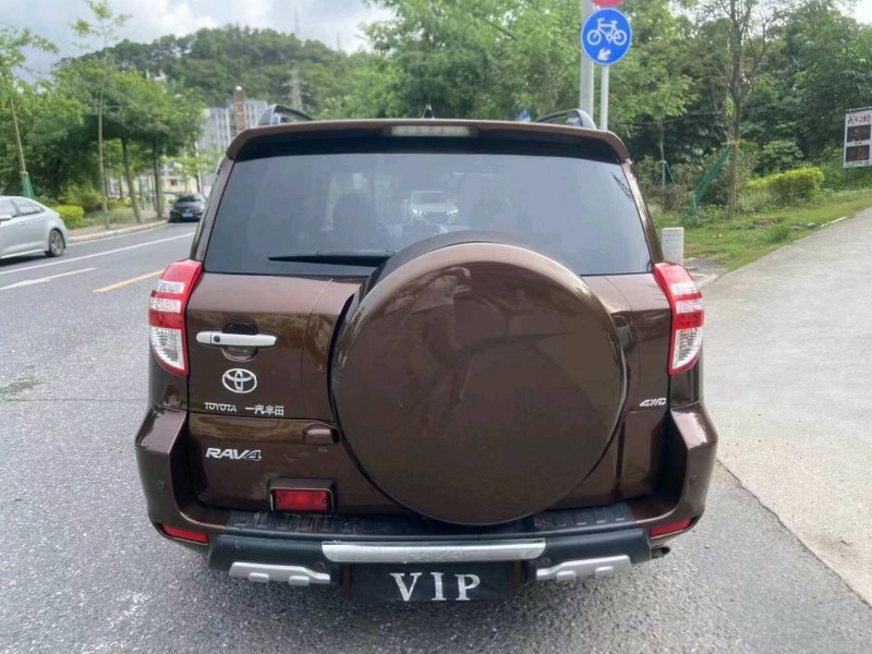 广州12年丰田RAV45