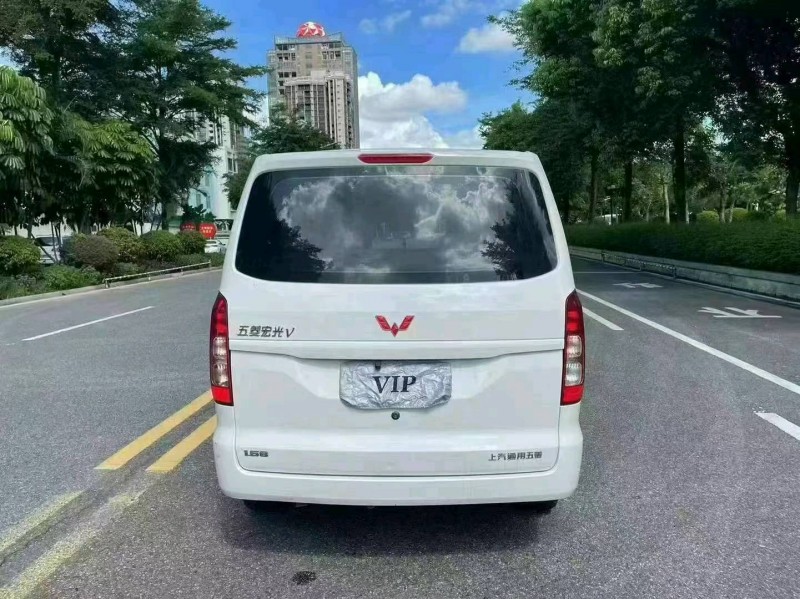 汕頭23年五菱汽車宏光9