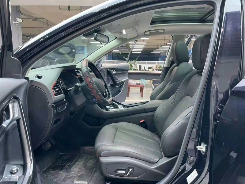 成都22年东风AX7pro7