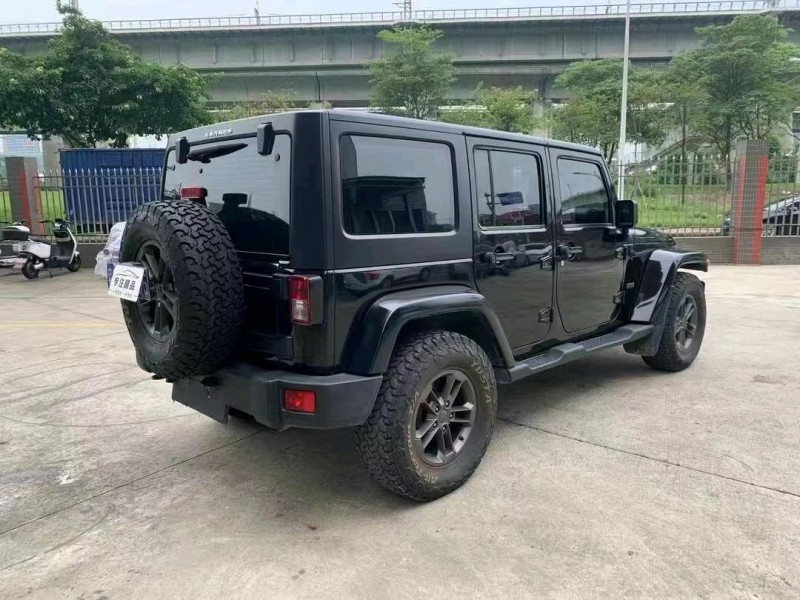 佛山18年Jeep牧马人7