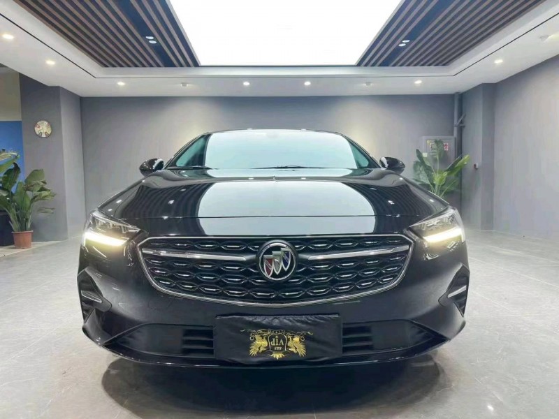 成都23年别克君威1