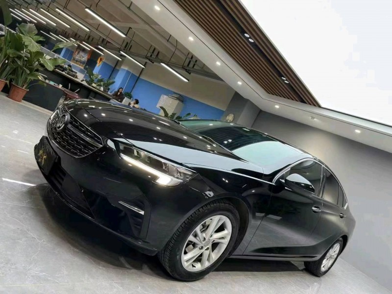 成都23年别克君威3