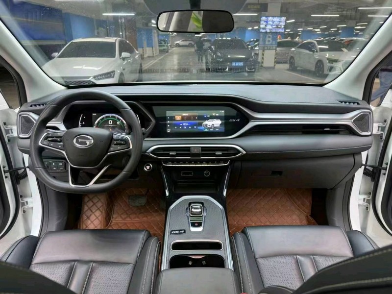 成都23年传祺GS44