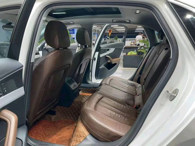 成都17年奥迪A4L6