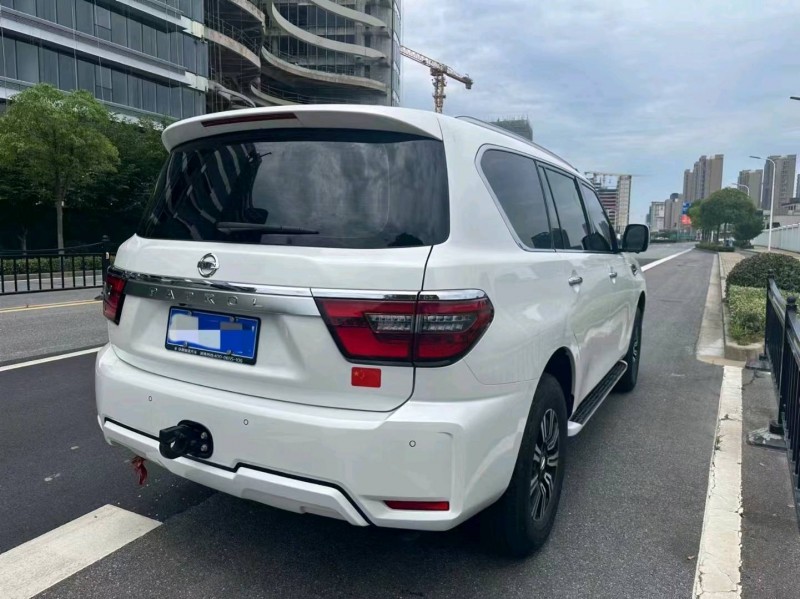 苏州20年日产途乐7