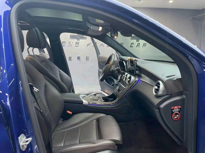 成都21年奔驰GLC4